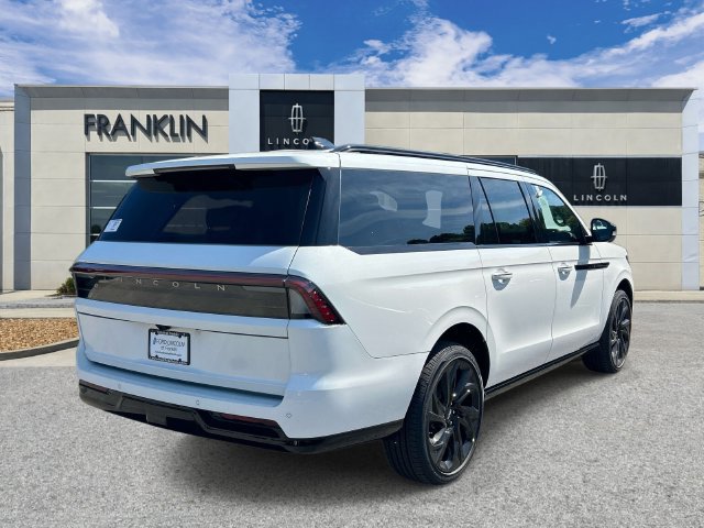 New 2027 Lincoln Navigator L Reserve w/ Jet Appearance Package AWD/4WD image 7