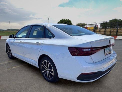 Used 2025 Volkswagen Jetta Sport FWD image 4