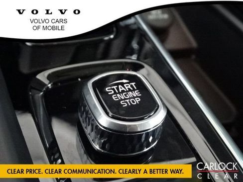 Used 2023 Volvo XC60 B5 Core w/ Climate Package image 21