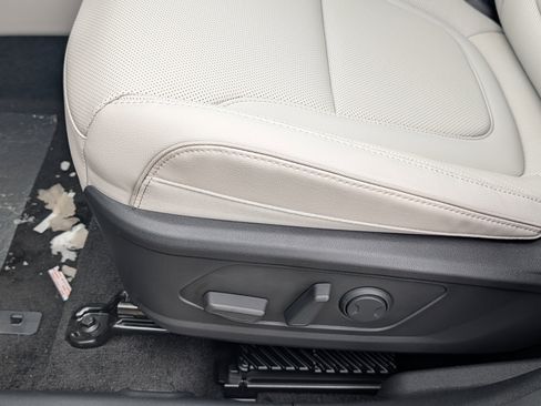 New 2026 Hyundai Tucson Limited image 13