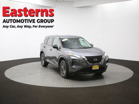 Used 2021 Nissan Rogue S image 51