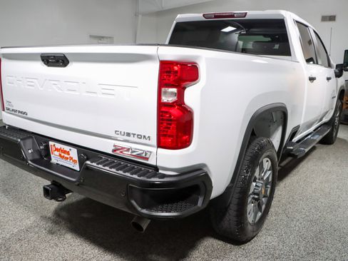 Used 2025 Chevrolet Silverado 2500 Custom w/ Custom Value Package AWD/4WD image 7