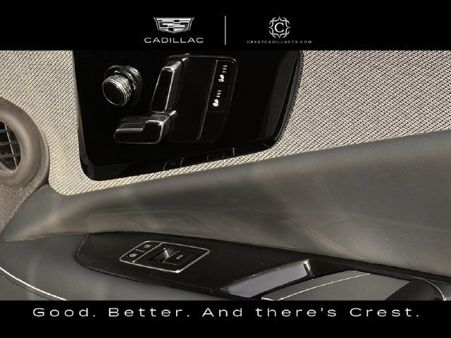 Certified 2025 Cadillac Optiq Luxury 1 AWD/4WD image 29