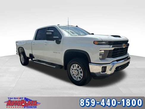 Used 2025 Chevrolet Silverado 3500 LT w/ Convenience Package AWD/4WD image 8