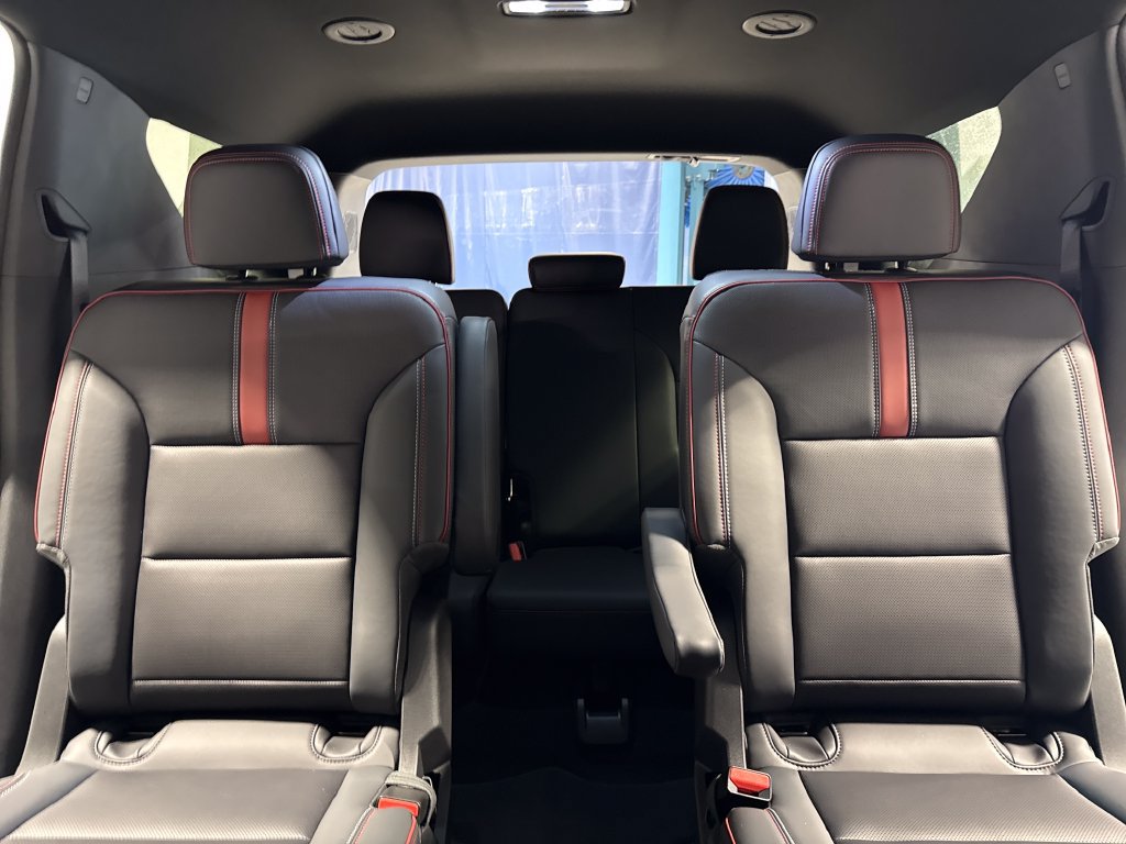 New 2027 Chevrolet Traverse RS AWD/4WD image 35