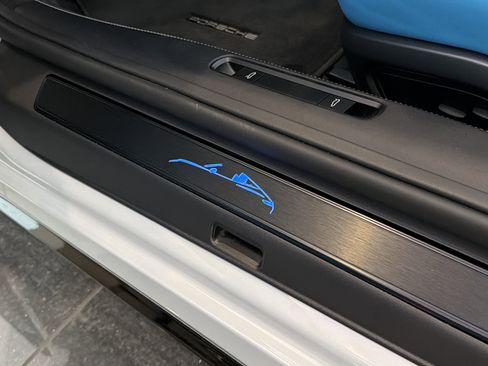 Certified 2024 Porsche 911 Targa 4 GTS image 28