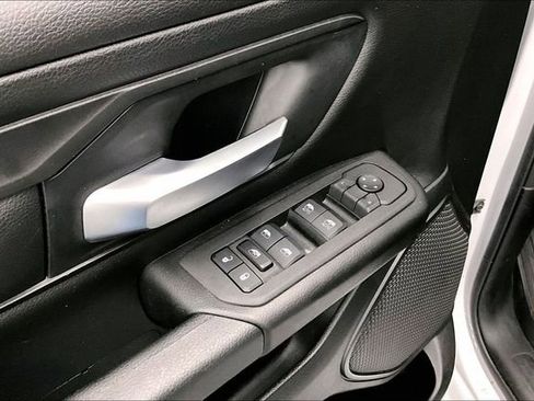 Used 2025 RAM 1500 Classic Warlock image 33