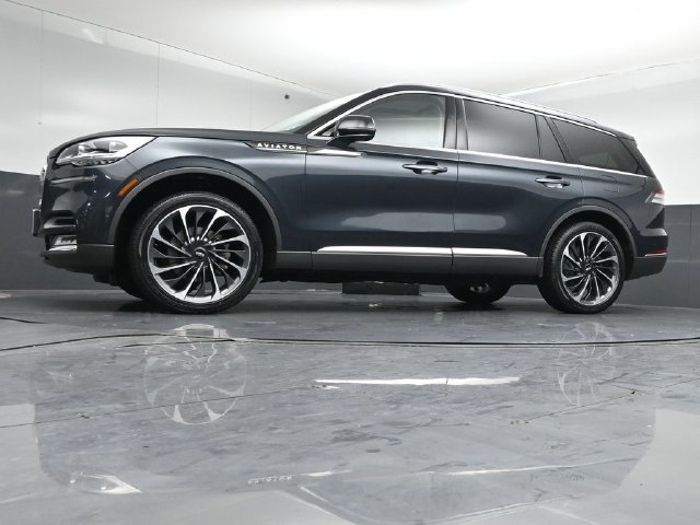 Used 2021 Lincoln Aviator Reserve w/ Equipment Group 202A AWD/4WD image 41