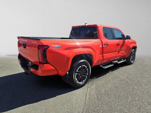 Used 2024 Toyota Tacoma TRD Sport w/ TRD Sport Premium Package AWD/4WD image 3