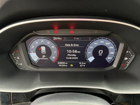 Used 2021 Audi Q3 2.0T Premium image 22