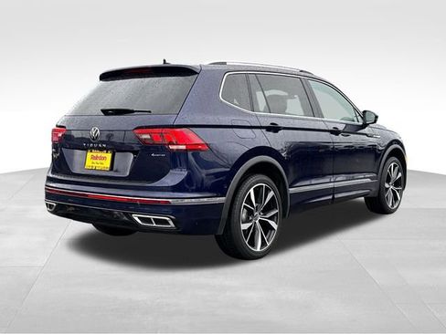 Used 2022 Volkswagen Tiguan SEL R-Line image 7