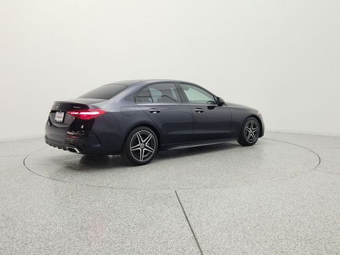 Certified 2022 Mercedes-Benz C 300 4MATIC Sedan image 5