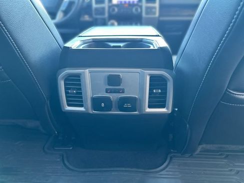 Used 2020 Ford F150 Lariat w/ Equipment Group 502A Luxury AWD/4WD image 25