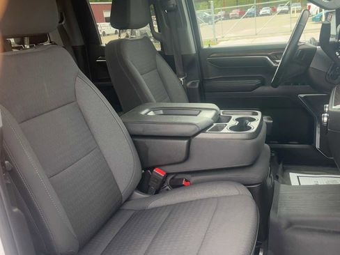 Used 2023 GMC Sierra 1500 Elevation w/ X31 Off-Road Package AWD/4WD image 32