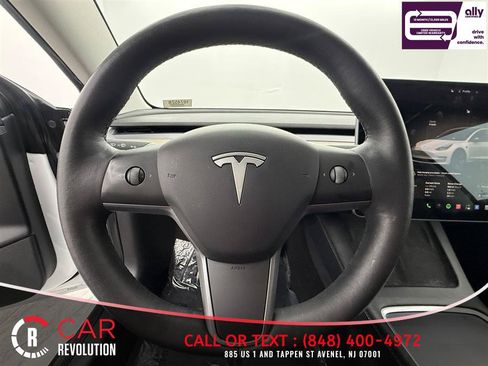 Used 2022 Tesla Model 3 Long Range AWD/4WD image 13