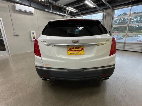 Used 2019 Cadillac XT5 Luxury FWD image 4
