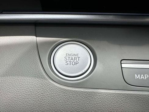 Certified 2024 Hyundai Elantra SEL FWD image 25