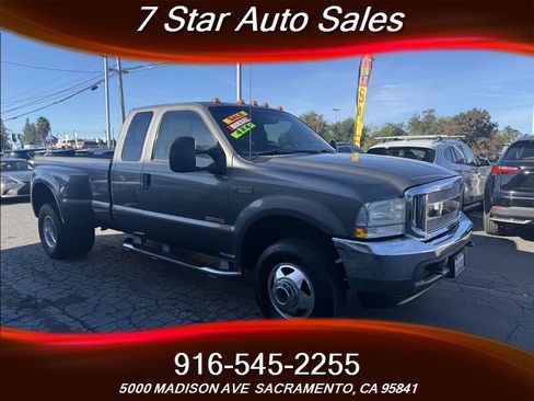 Used 2003 Ford F350 Lariat image 1