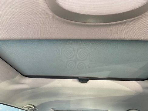 Used 2012 Mercedes-Benz GL 450 4MATIC image 32