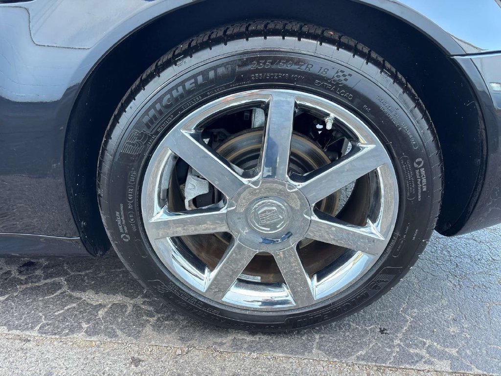 Used 2006 Cadillac XLR RWD image 33