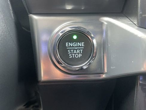 Used 2023 Ford F150 Lariat image 17