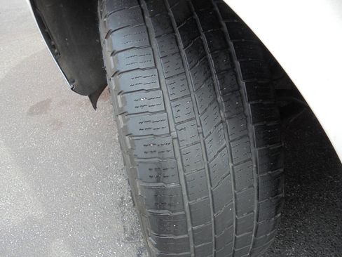 Used 2018 Ford Expedition Max Limited w/ Equipment Group 301A image 38