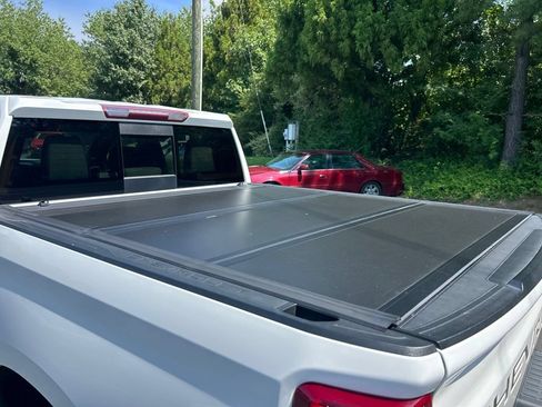 Used 2019 Chevrolet Silverado 1500 LTZ w/ LTZ Plus Package AWD/4WD image 15