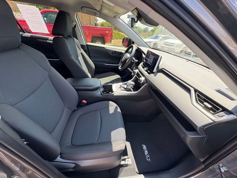 Used 2025 Toyota RAV4 LE image 35