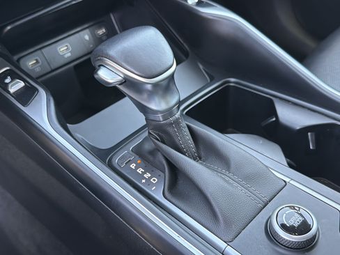 Used 2023 Kia Sorento S w/ Panoramic Sunroof Package FWD image 33