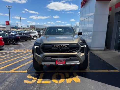 New 2026 Toyota Tacoma 4x4 Double Cab Hybrid image 2