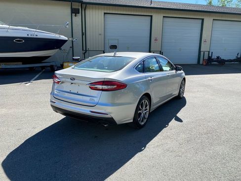 Used 2019 Ford Fusion SEL image 5