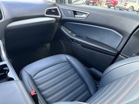 Certified 2022 Ford Edge SEL w/ Sport Appearance Package image 19