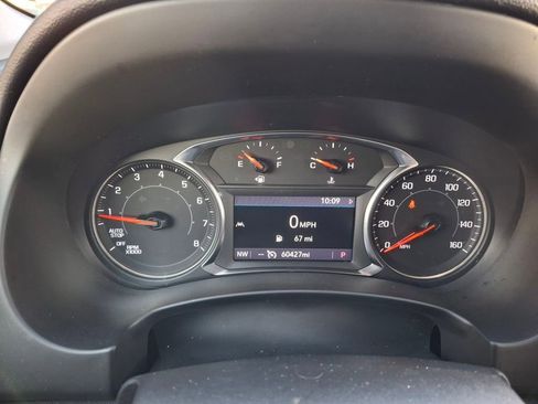 Used 2022 GMC Terrain SLT w/ Elevation Edition image 16