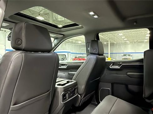 New 2026 Chevrolet Silverado 1500 LTZ w/ LTZ Premium Package image 13