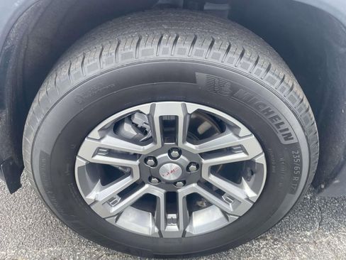 Used 2025 GMC Terrain Elevation AWD/4WD image 9