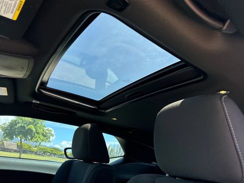 Used 2018 Dodge Challenger R/T RWD image 20