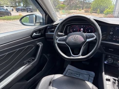Used 2022 Volkswagen Jetta SEL FWD image 18