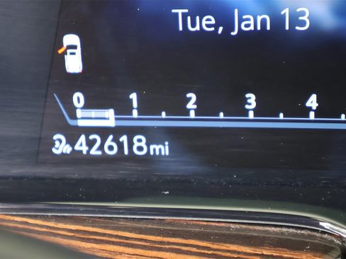 Certified 2023 Cadillac Escalade Premium Luxury image 26