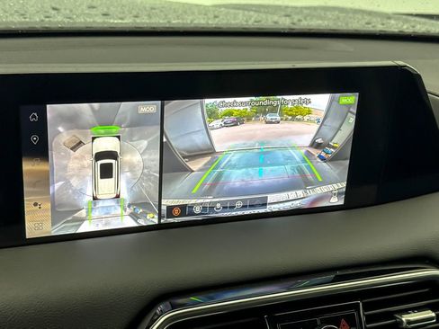 New 2025 Nissan Armada SL w/ Captain's Chari Seat Package RWD image 20