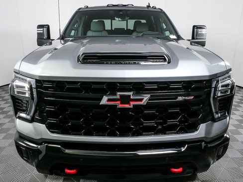New 2026 Chevrolet Silverado 2500 ZR2 image 26