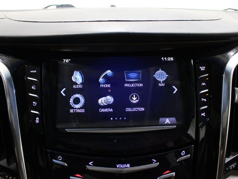 Used 2017 Cadillac Escalade Luxury w/ LPO, Radiant Package AWD/4WD image 16