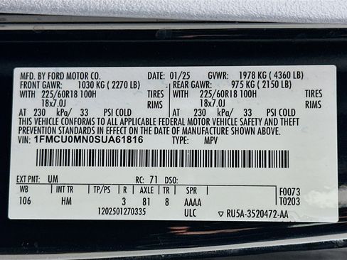 Used 2025 Ford Escape ST-Line image 12