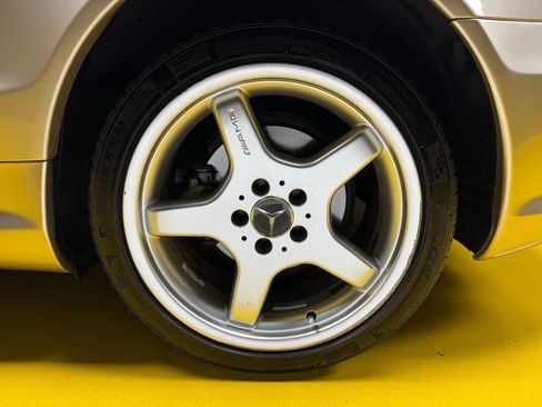 Used 2003 Mercedes-Benz SL 500 image 10