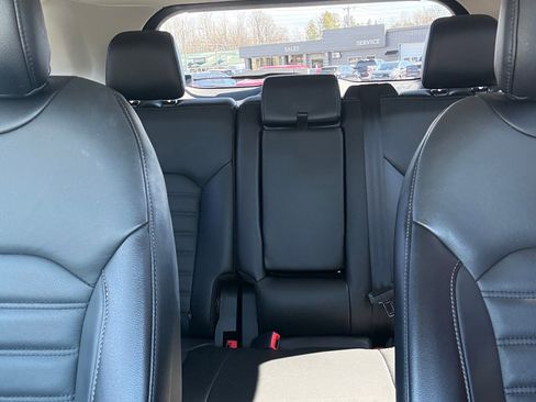Used 2018 Ford Edge SEL w/ Equipment Group 201A AWD/4WD image 15