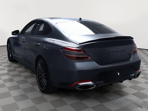 Used 2022 Genesis G70 3.3T Launch Edition image 8