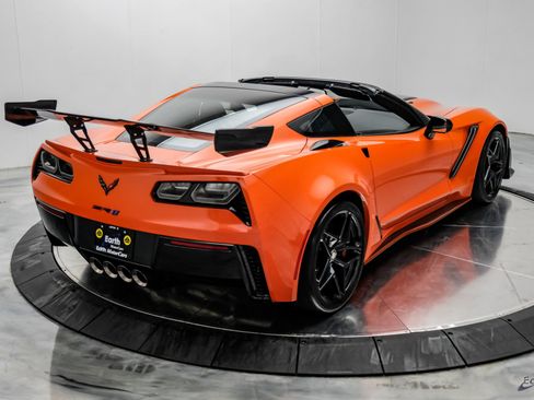 Used 2019 Chevrolet Corvette ZR1 RWD image 24