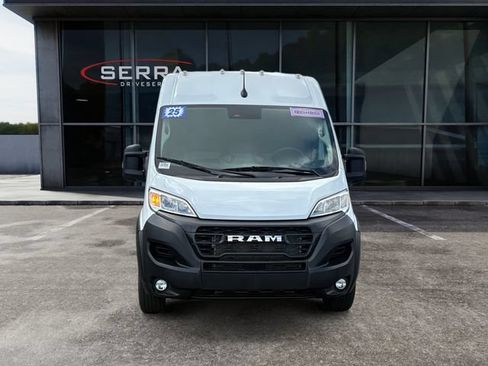 Used 2025 RAM ProMaster 2500 w/ Convenience Group FWD image 8