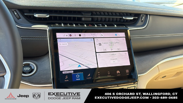 Used 2022 Jeep Grand Cherokee Limited AWD/4WD image 20