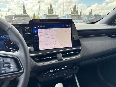 Used 2026 Subaru Outback Premium image 3