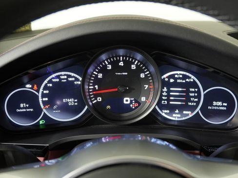 Certified 2023 Porsche Cayenne AWD/4WD image 24